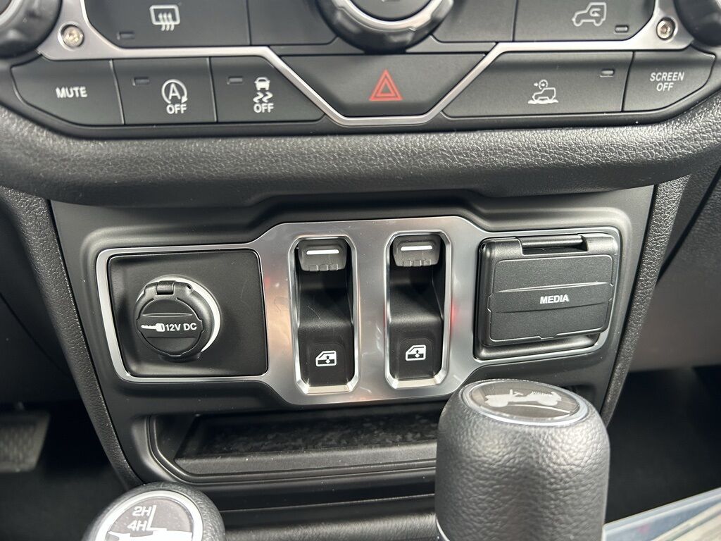 2026 Jeep Wrangler Sport Crestwood KY