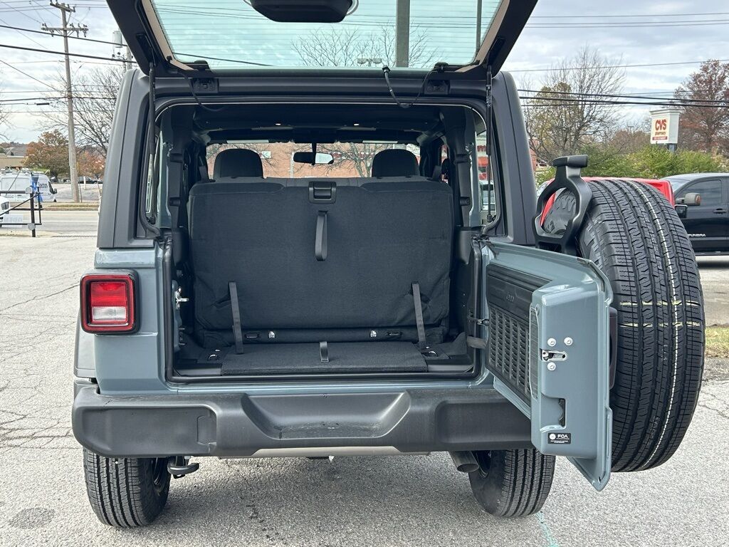 2026 Jeep Wrangler Sport Crestwood KY