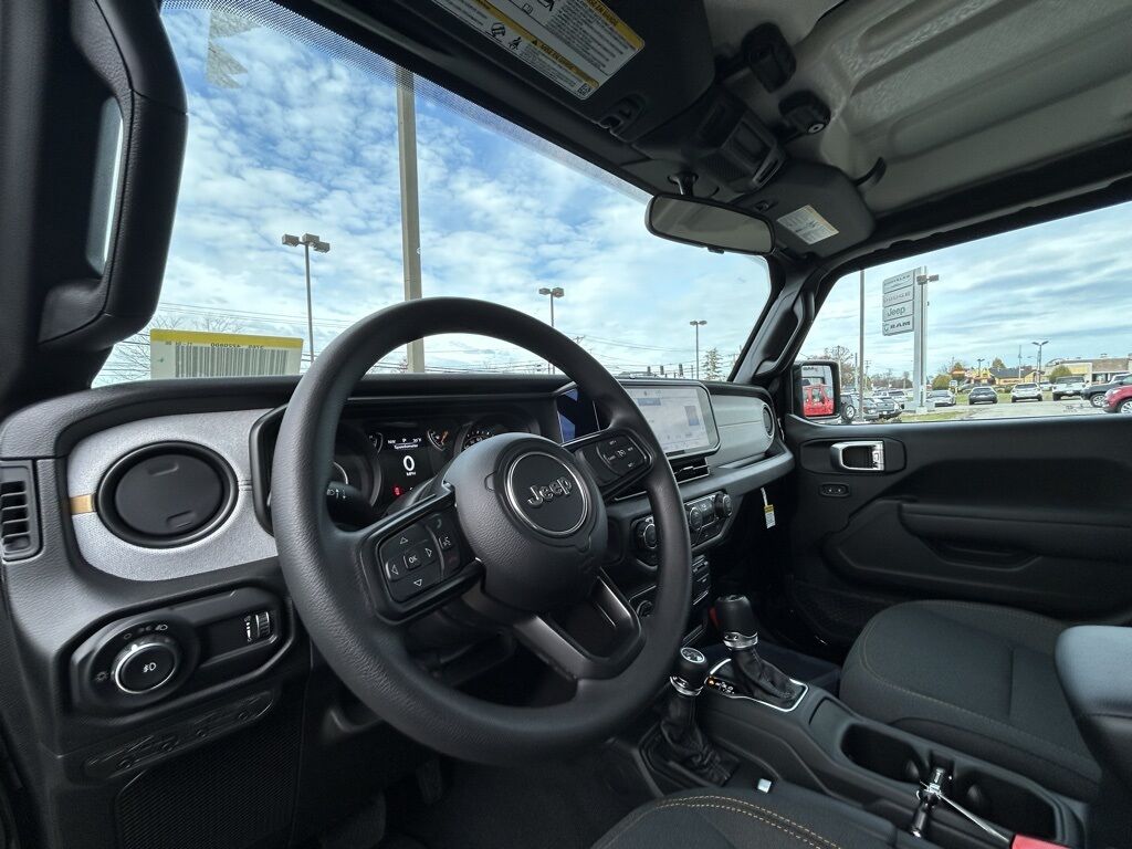 2026 Jeep Wrangler Sport Crestwood KY