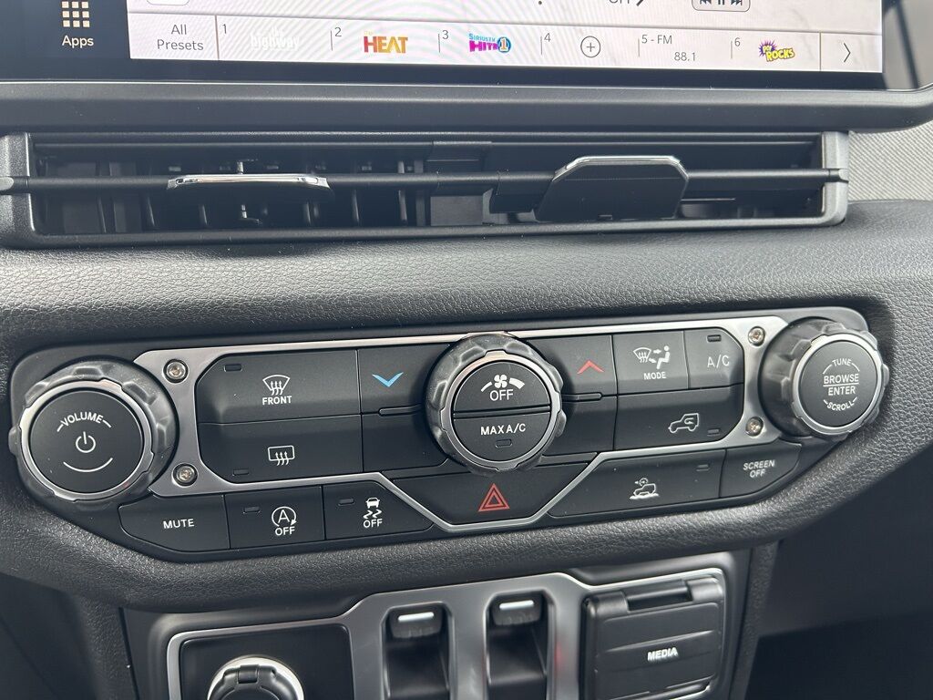 2026 Jeep Wrangler Sport Crestwood KY