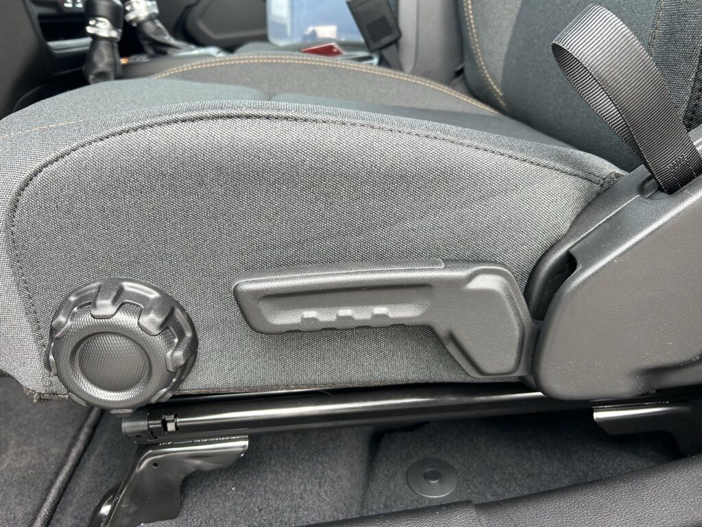 2026 Jeep Wrangler Sport Crestwood KY