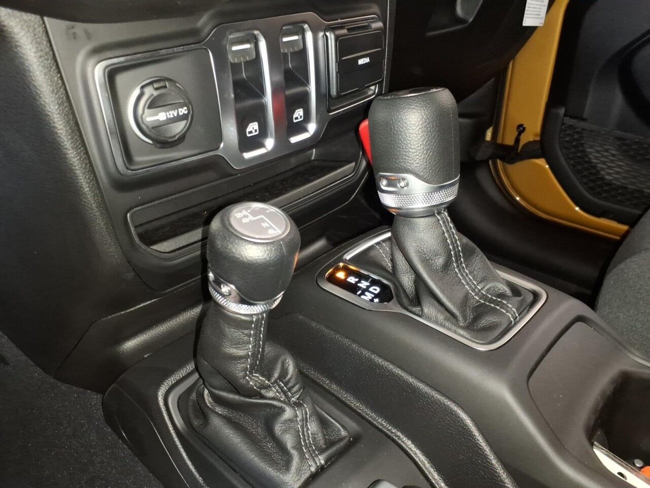 2026 Jeep Wrangler Sport S Uvalde TX