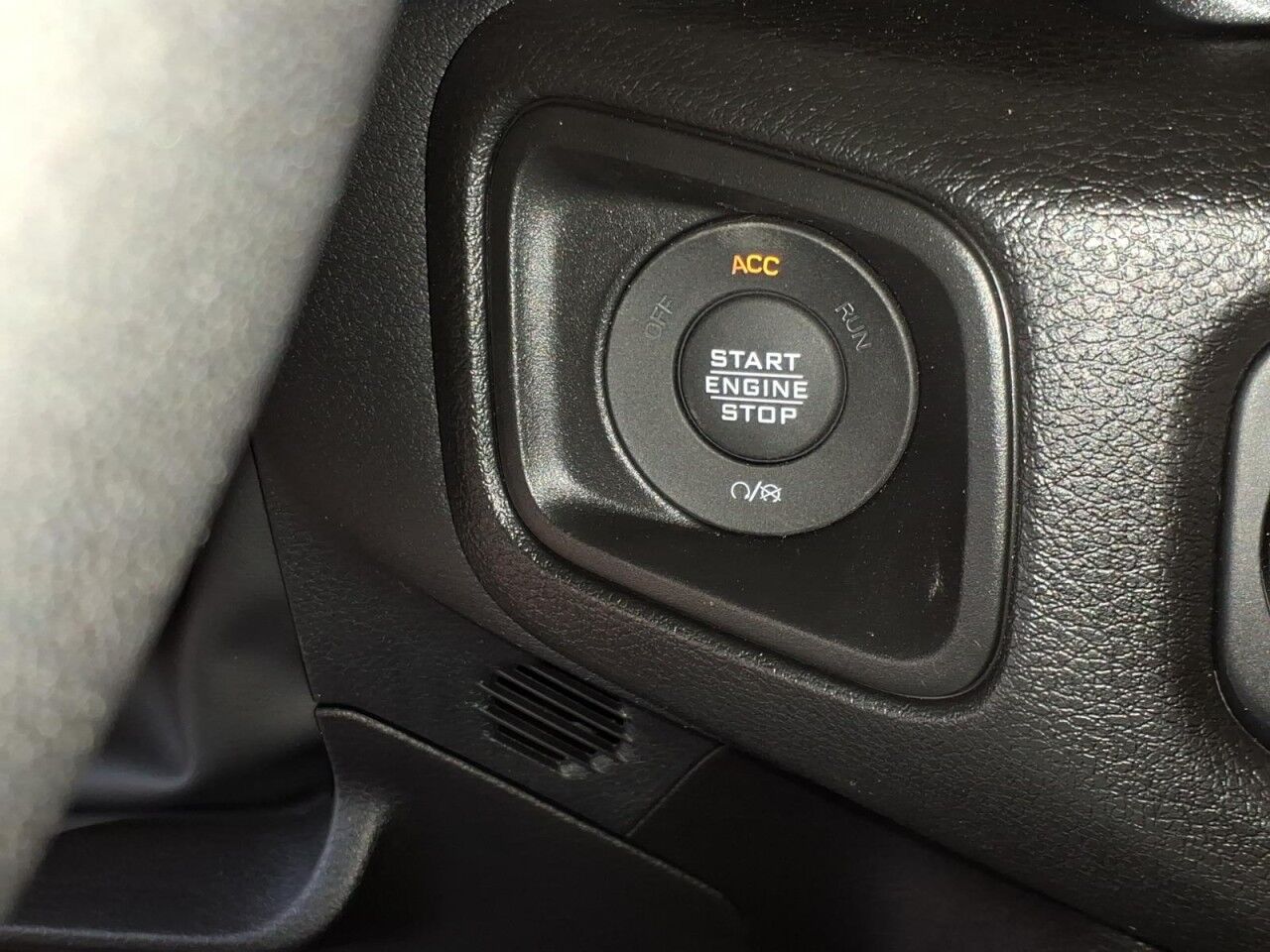 2026 Jeep Wrangler Sport S Uvalde TX