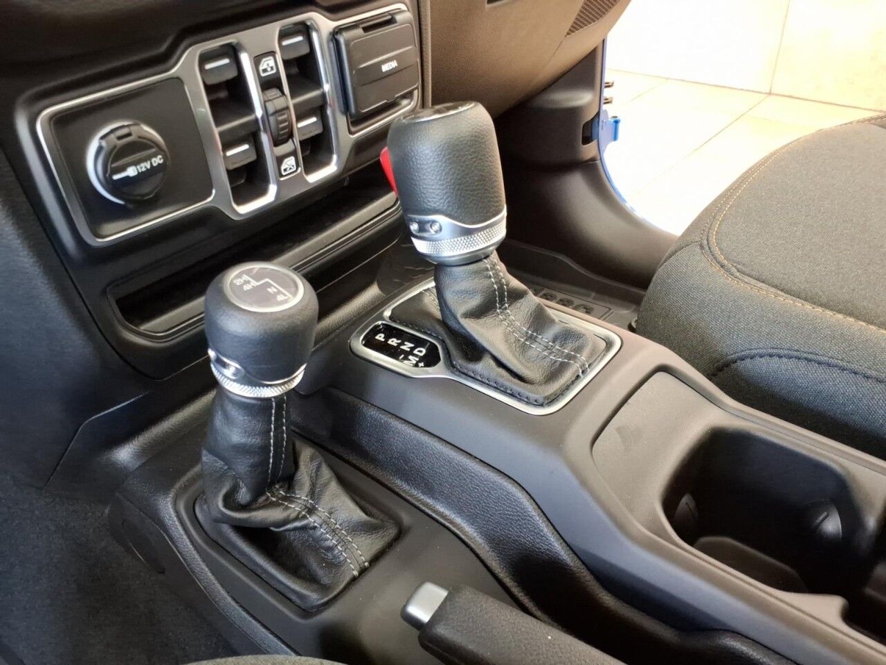 2026 Jeep Wrangler Sport S Uvalde TX