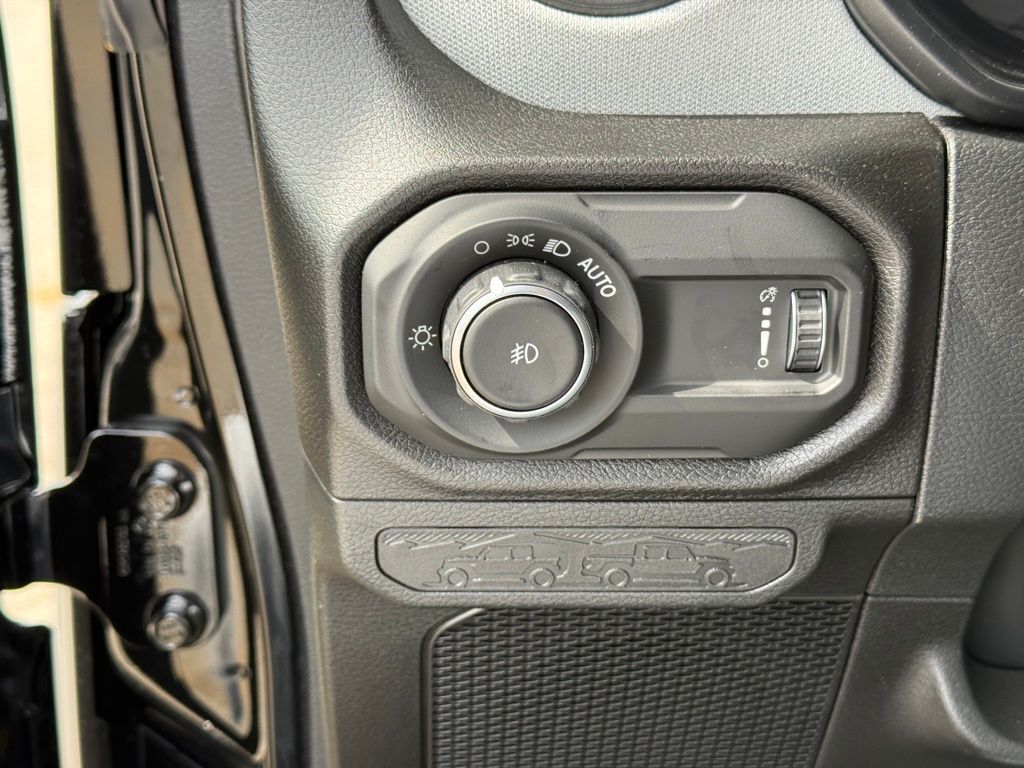 2026 Jeep Wrangler Sport S Crestwood KY