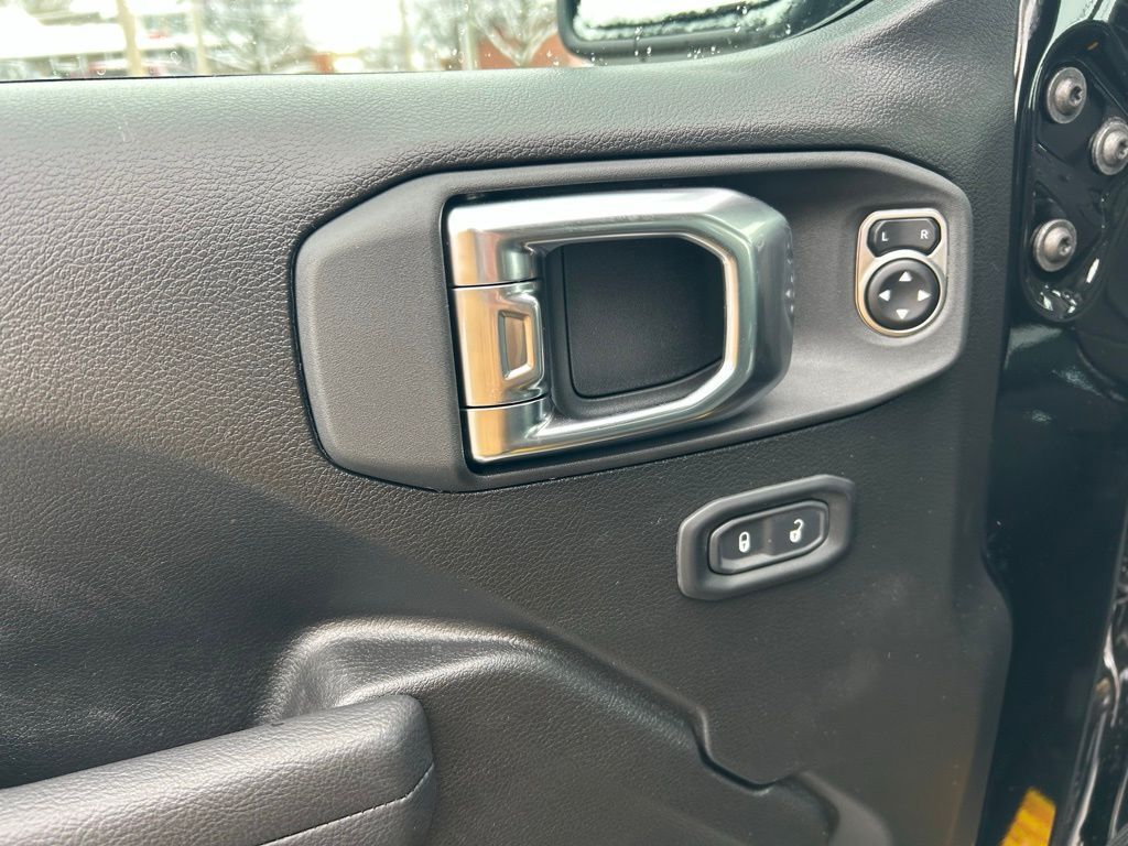 2026 Jeep Wrangler Sport S Crestwood KY