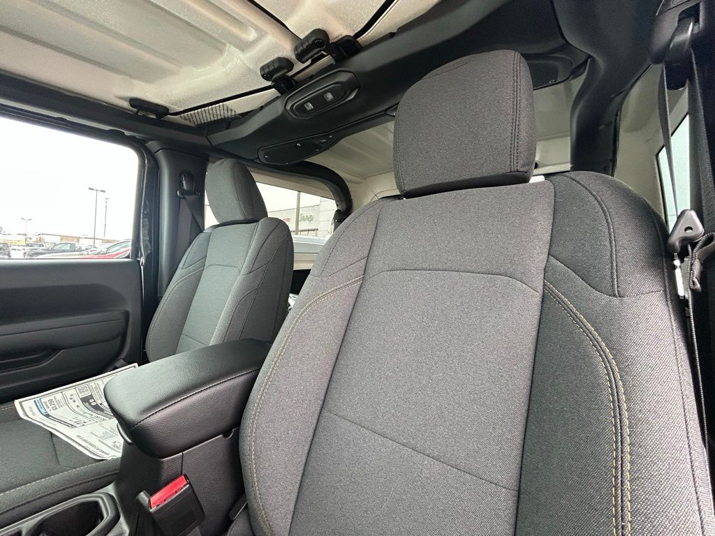 2026 Jeep Wrangler Sport S Crestwood KY