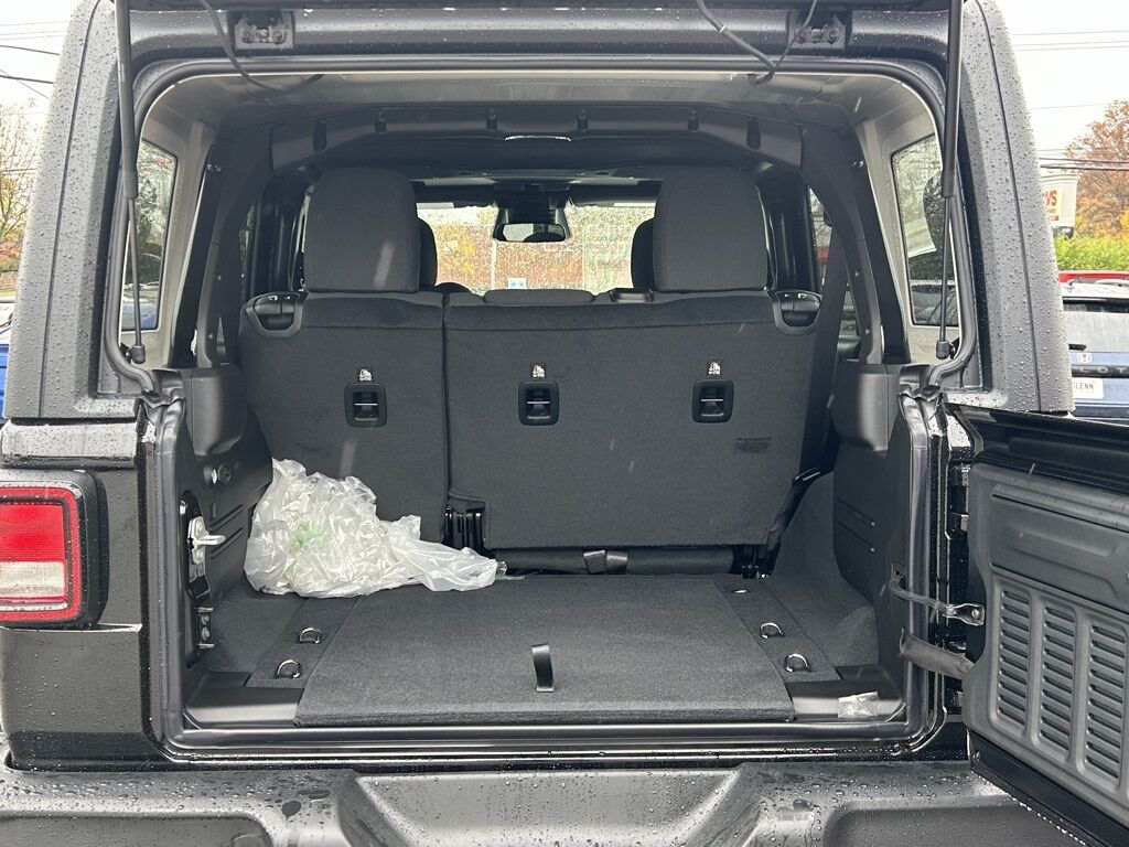 2026 Jeep Wrangler Sport S Crestwood KY