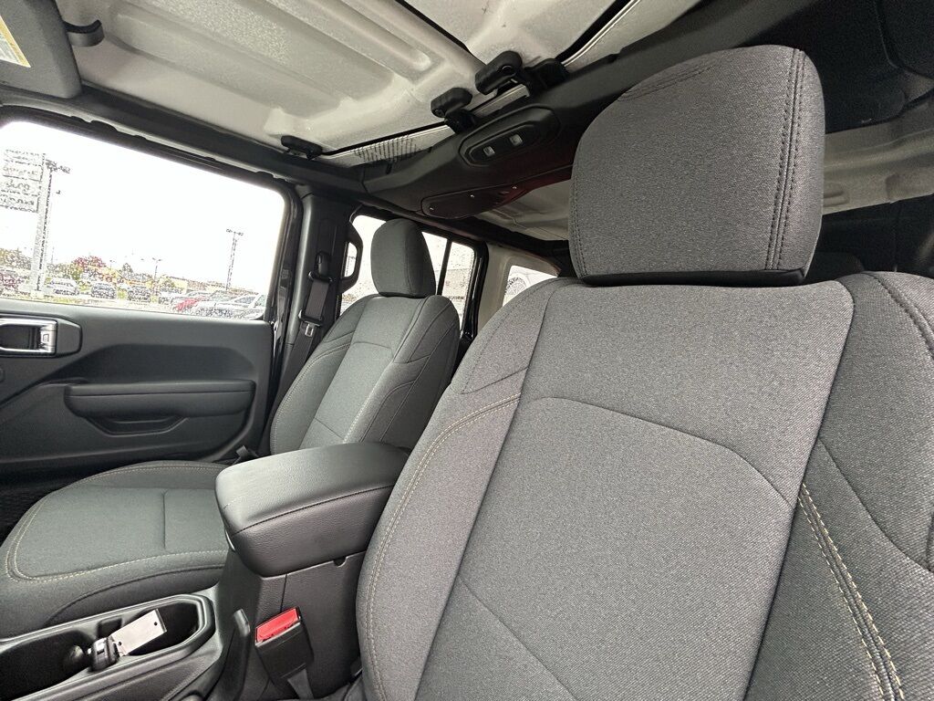 2026 Jeep Wrangler Sport S Crestwood KY