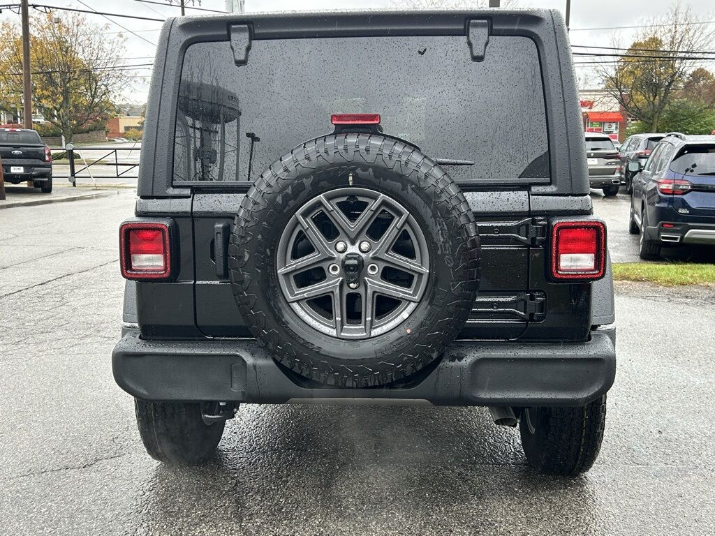 2026 Jeep Wrangler Sport S Crestwood KY