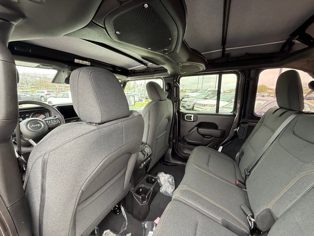 2026 Jeep Wrangler Sport S Crestwood KY