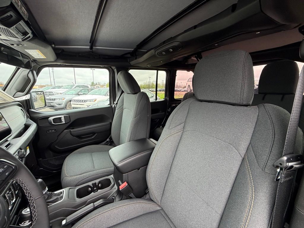 2026 Jeep Wrangler Sport S Crestwood KY