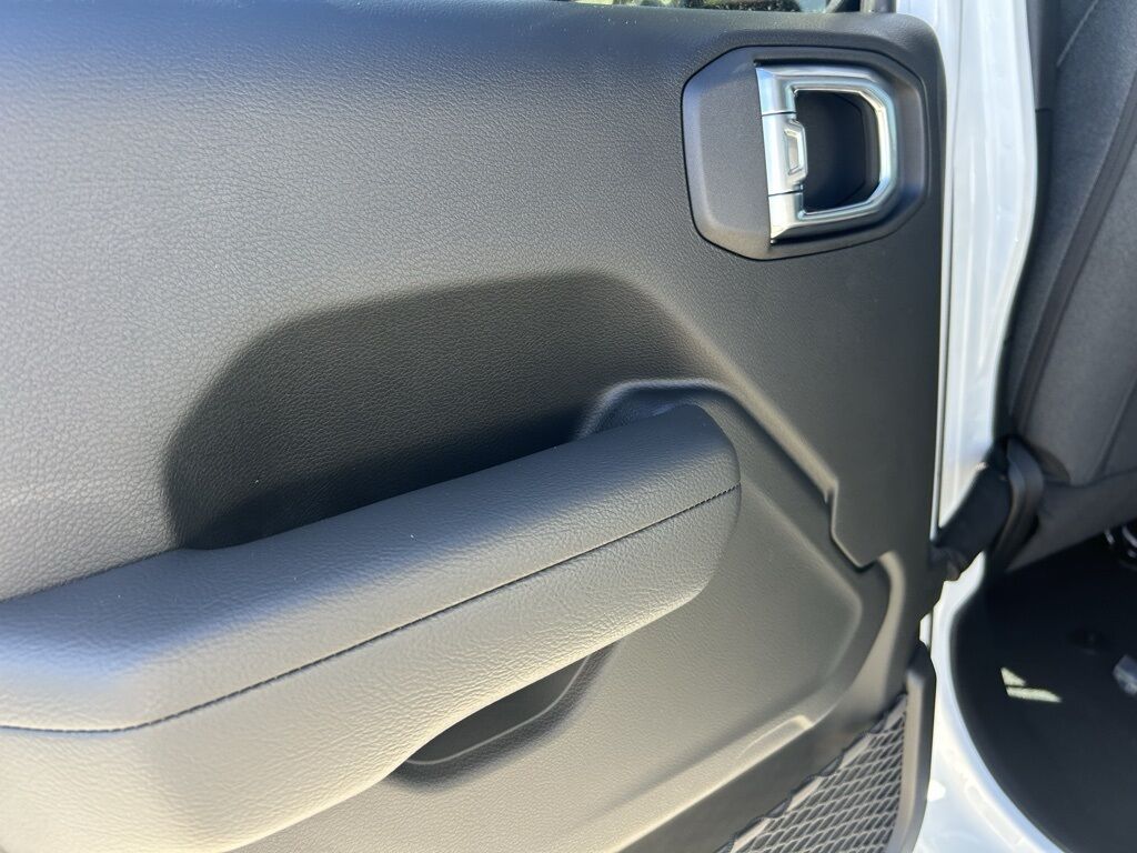 2026 Jeep Wrangler Sport S Crestwood KY