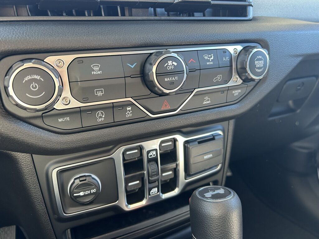 2026 Jeep Wrangler Sport S Crestwood KY