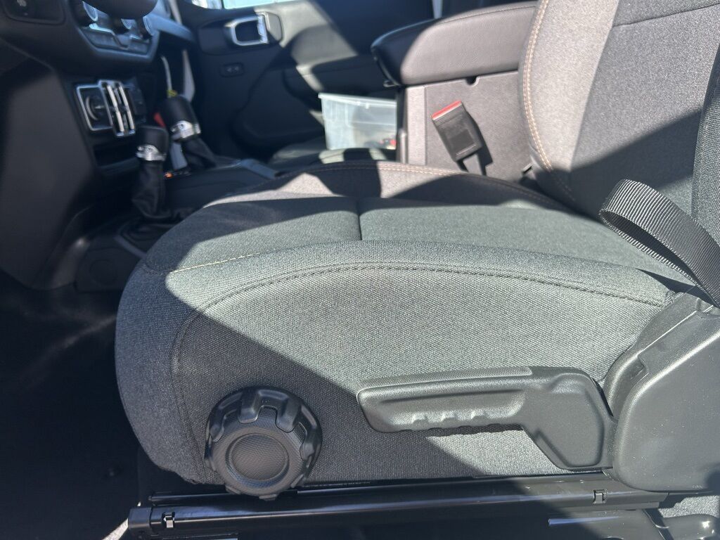 2026 Jeep Wrangler Sport S Crestwood KY