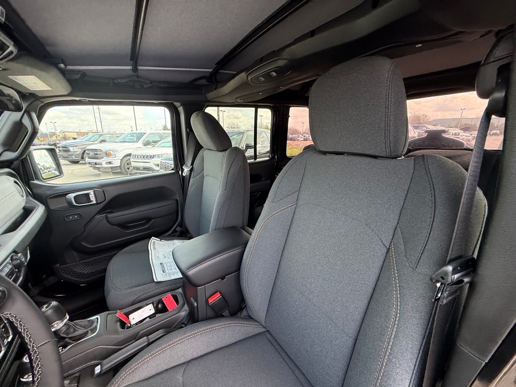 2026 Jeep Wrangler Sport S Crestwood KY