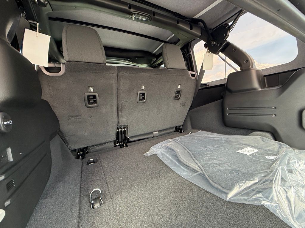 2026 Jeep Wrangler Sport S Crestwood KY