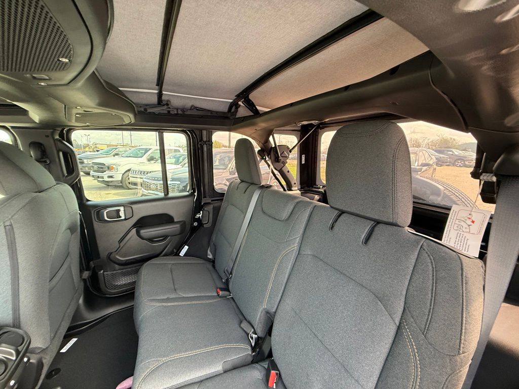 2026 Jeep Wrangler Sport S Crestwood KY