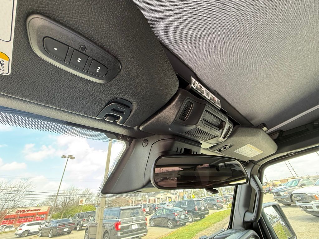 2026 Jeep Wrangler Sport S Crestwood KY