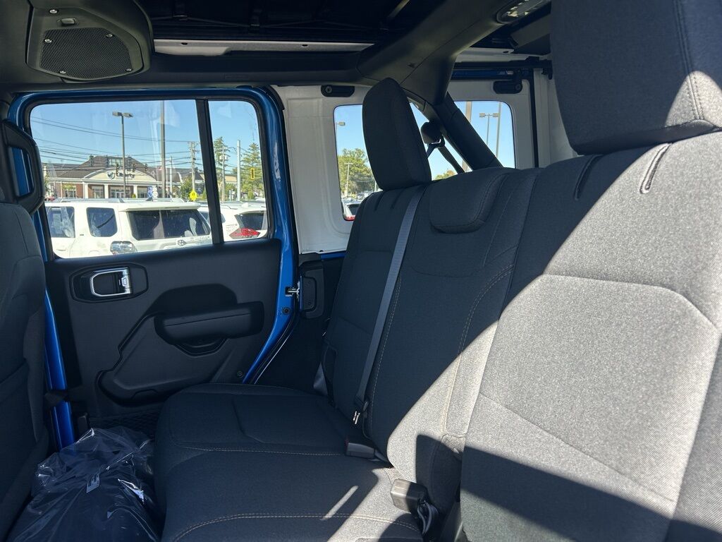 2026 Jeep Wrangler Sport S Crestwood KY