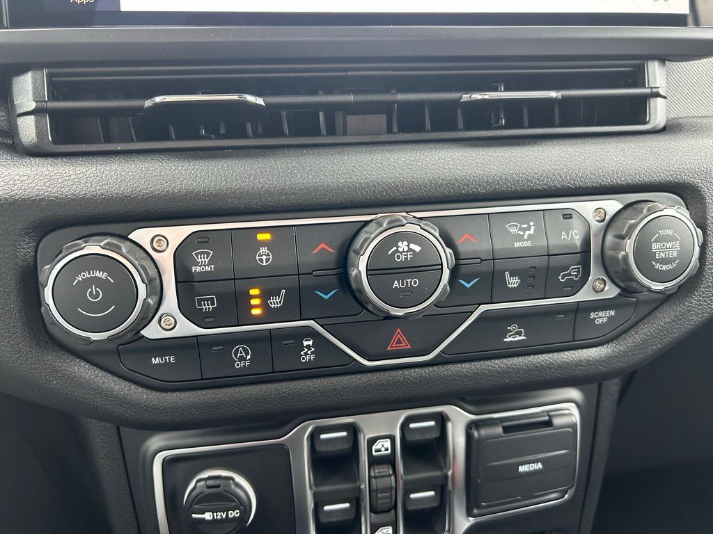 2026 Jeep Wrangler Sport S Crestwood KY