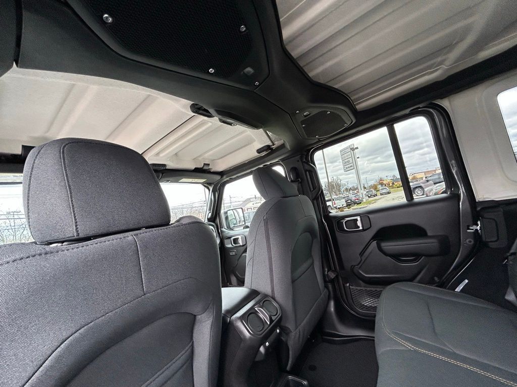 2026 Jeep Wrangler Sport S Crestwood KY