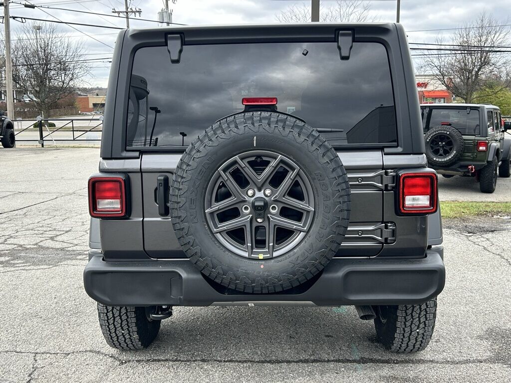 2026 Jeep Wrangler Sport S Crestwood KY