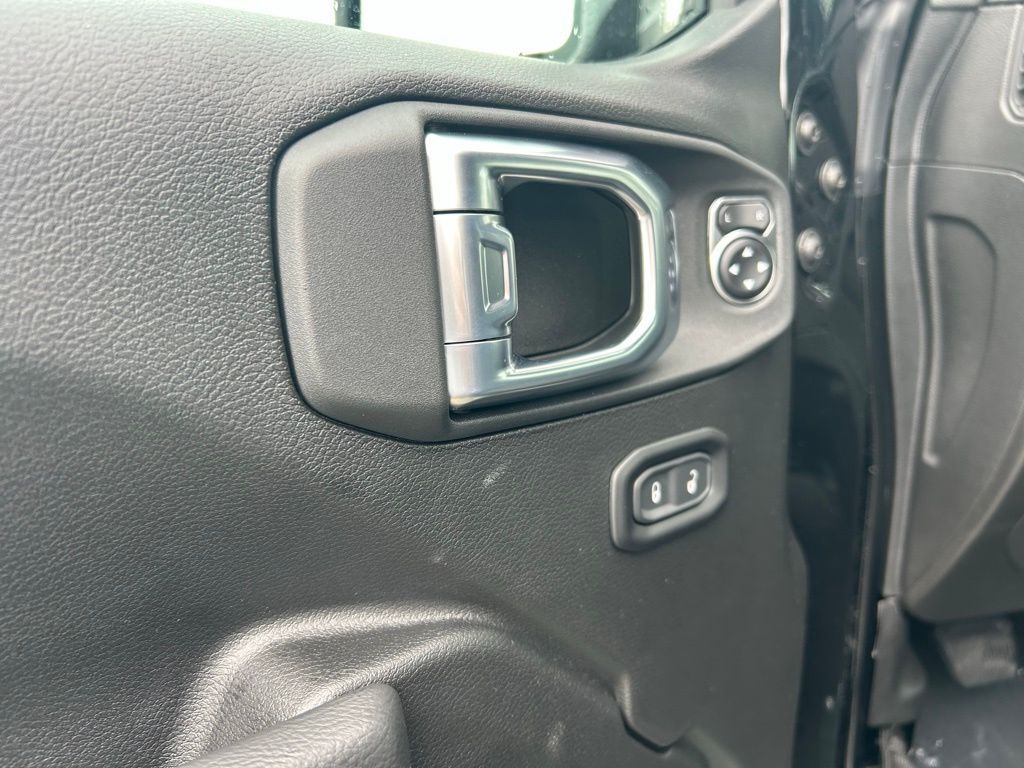 2026 Jeep Wrangler Sport S Crestwood KY