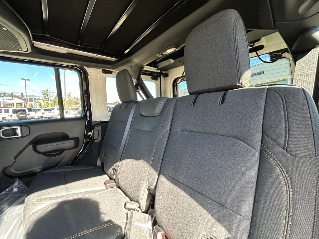 2026 Jeep Wrangler Sport S Crestwood KY