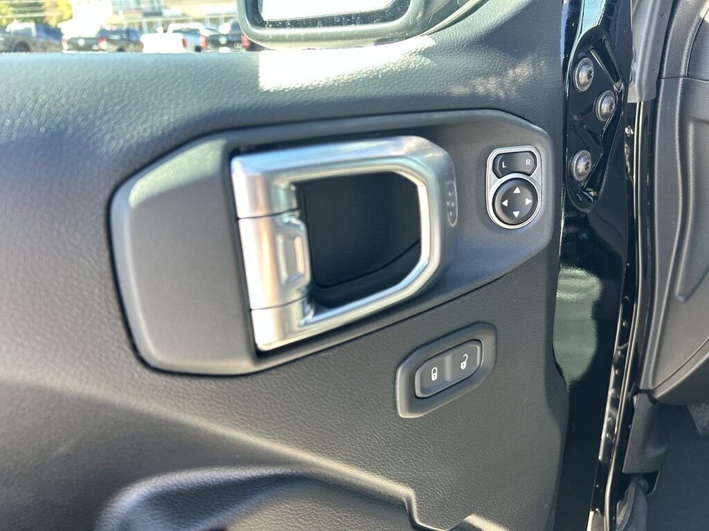 2026 Jeep Wrangler Sport S Crestwood KY