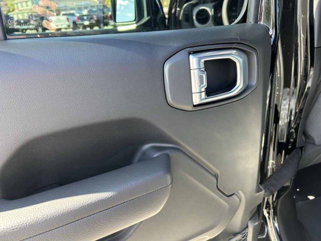 2026 Jeep Wrangler Sport S Crestwood KY