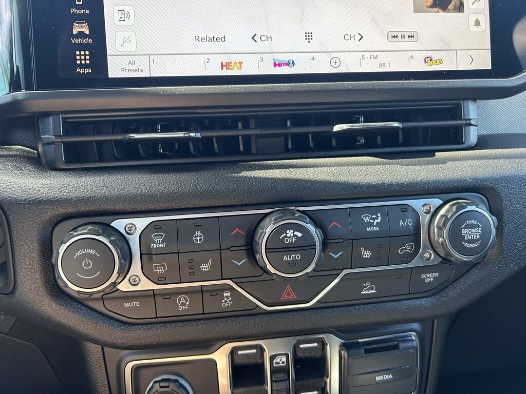 2026 Jeep Wrangler Sport S Crestwood KY