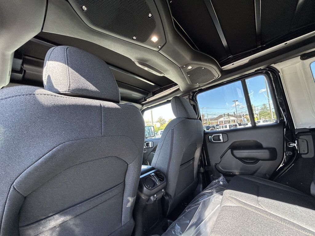 2026 Jeep Wrangler Sport S Crestwood KY