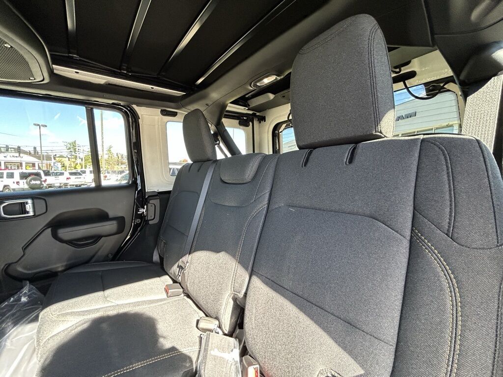 2026 Jeep Wrangler Sport S Crestwood KY