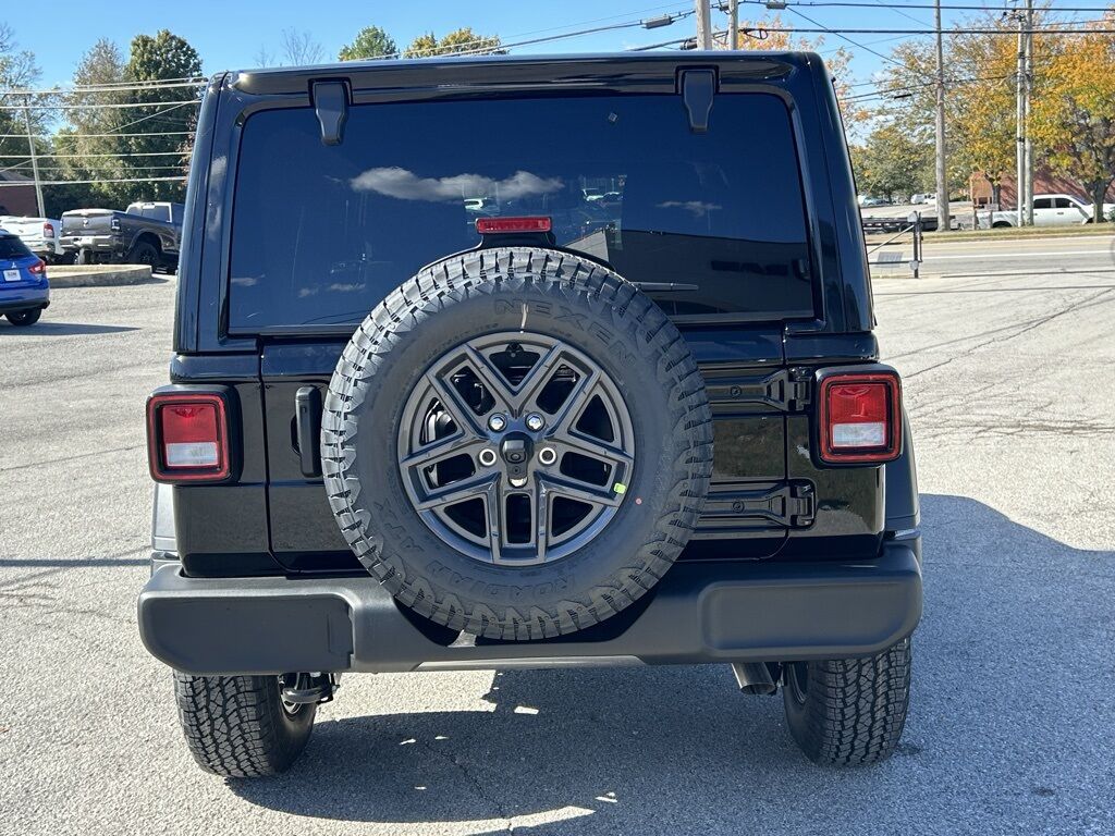 2026 Jeep Wrangler Sport S Crestwood KY