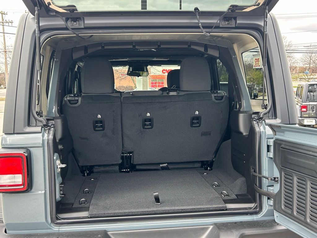 2026 Jeep Wrangler Sport S Crestwood KY