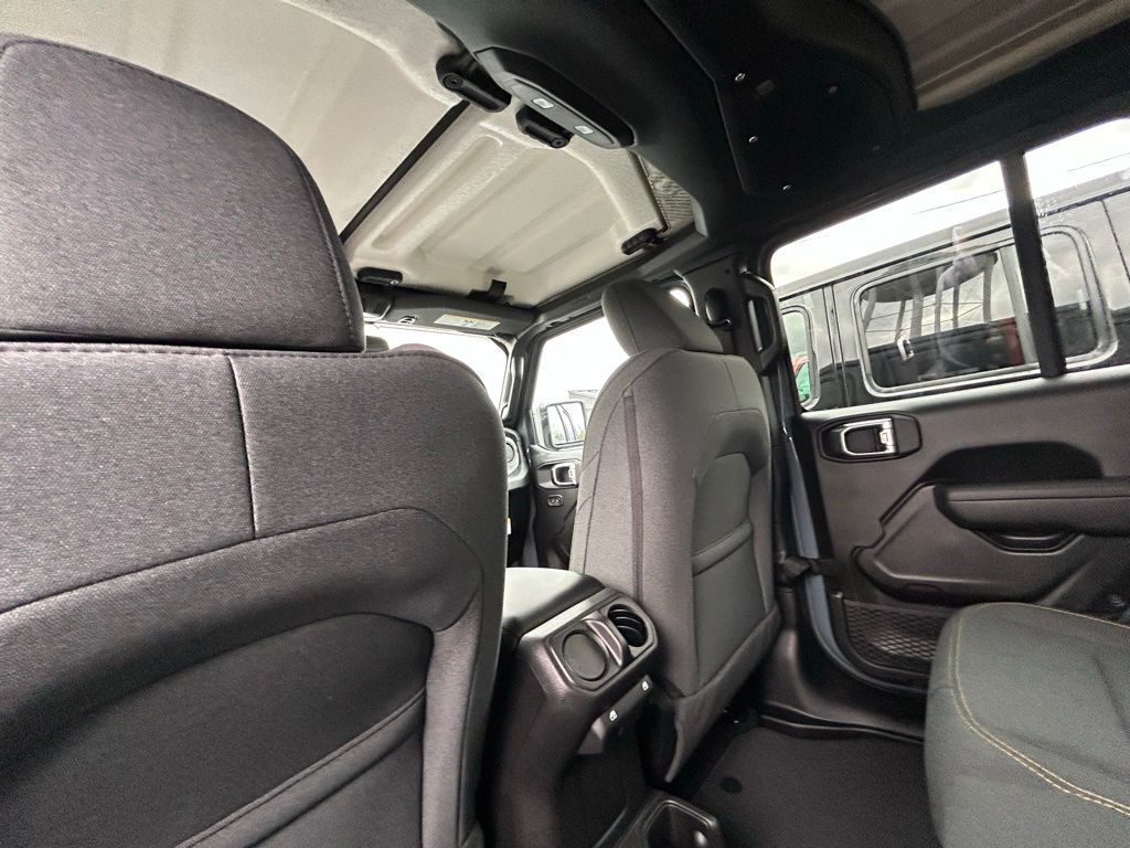 2026 Jeep Wrangler Sport S Crestwood KY