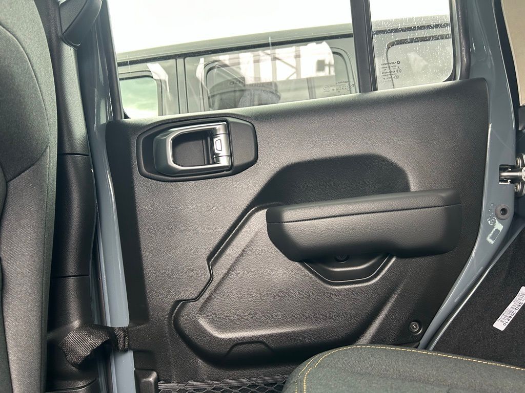 2026 Jeep Wrangler Sport S Crestwood KY