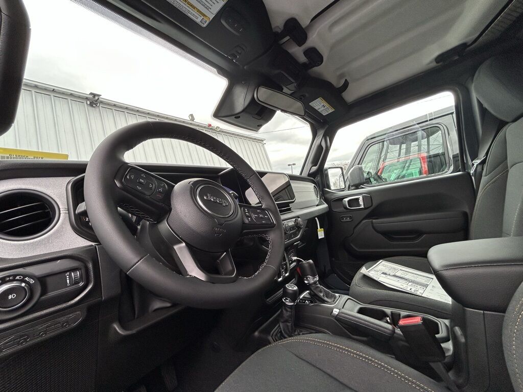 2026 Jeep Wrangler Sport S Crestwood KY