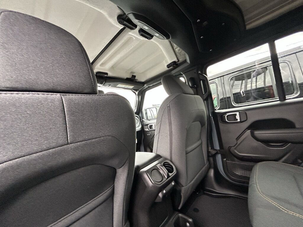 2026 Jeep Wrangler Sport S Crestwood KY