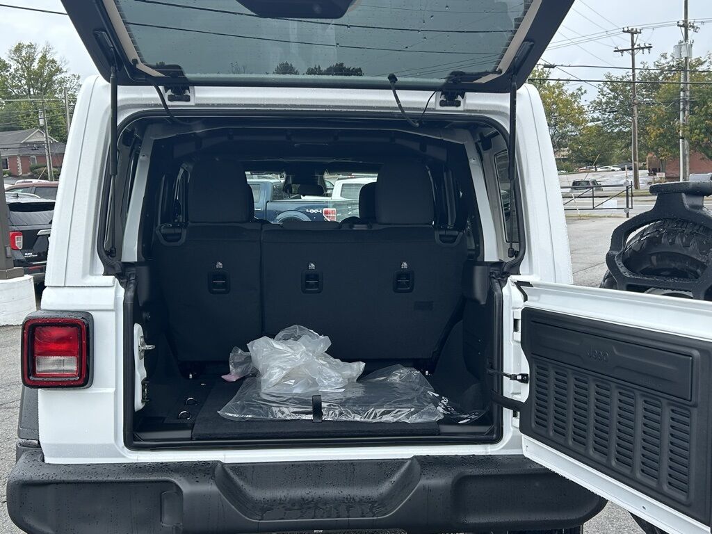 2026 Jeep Wrangler Sport S Crestwood KY