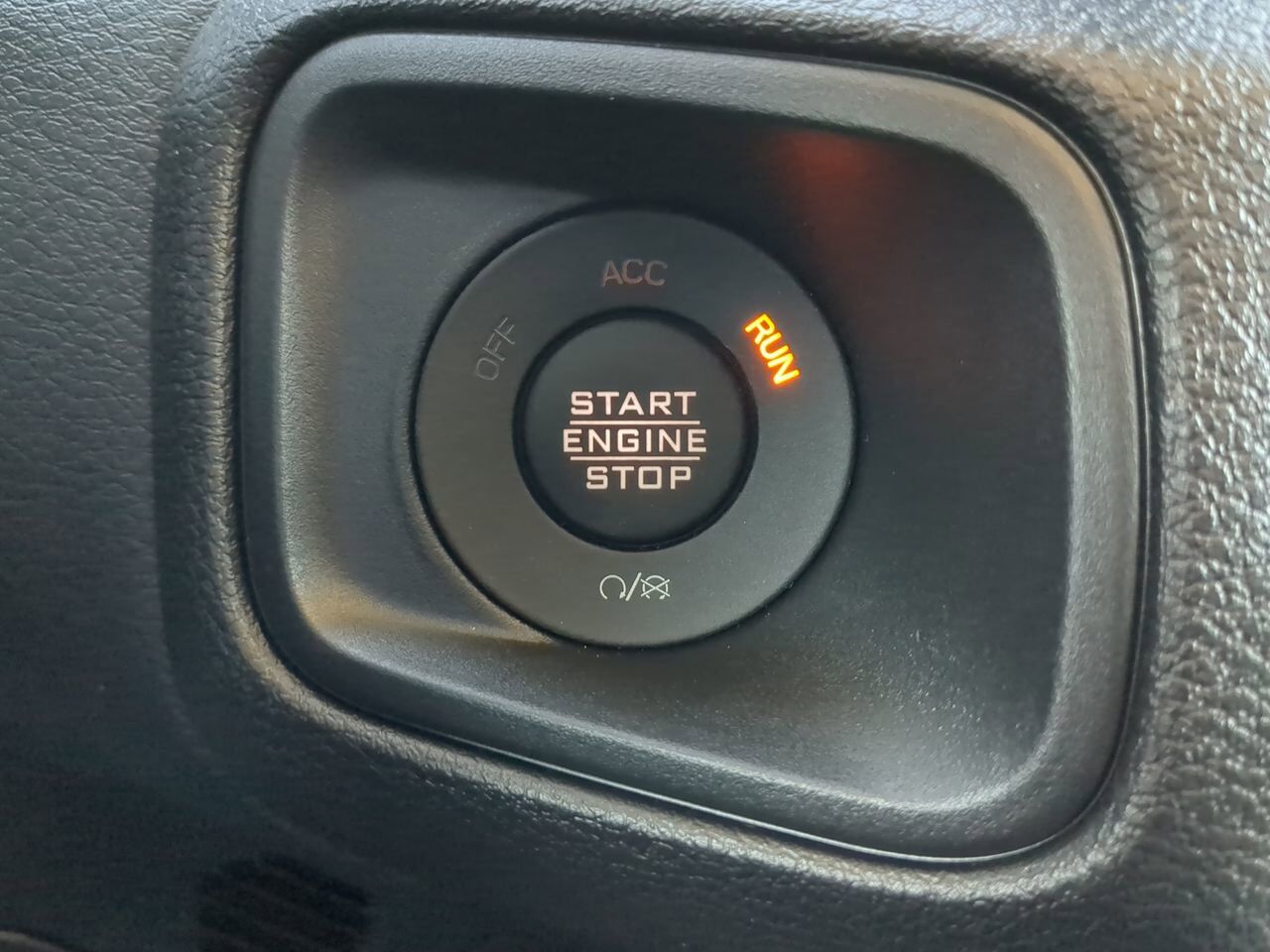 2026 Jeep Wrangler Sport S Appleton WI