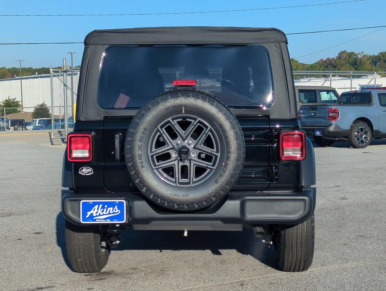 2026 Jeep Wrangler Sport S Appleton WI