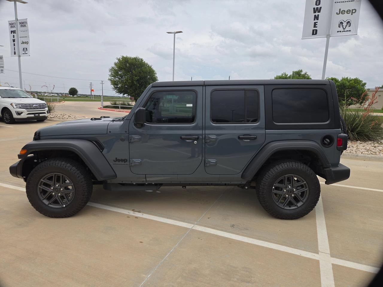 2026 Jeep Wrangler Sport S Castroville TX