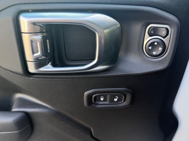 2026 Jeep Wrangler Willys Burnet TX