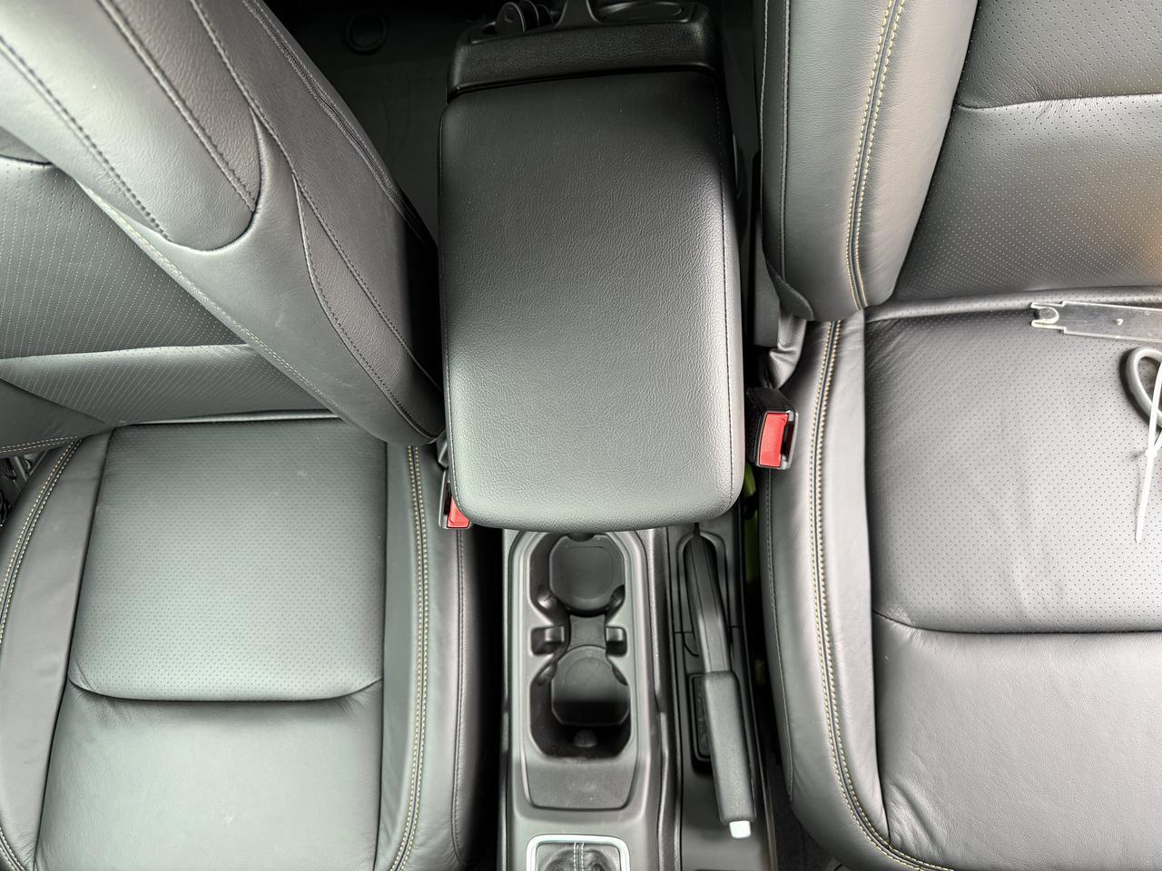 2026 Jeep Wrangler Willys 4x4 | V6 Pentastar | Mojito | Black Leather | Black Freedom 3 Piece Hardtop | 12IN Display Redwater AB