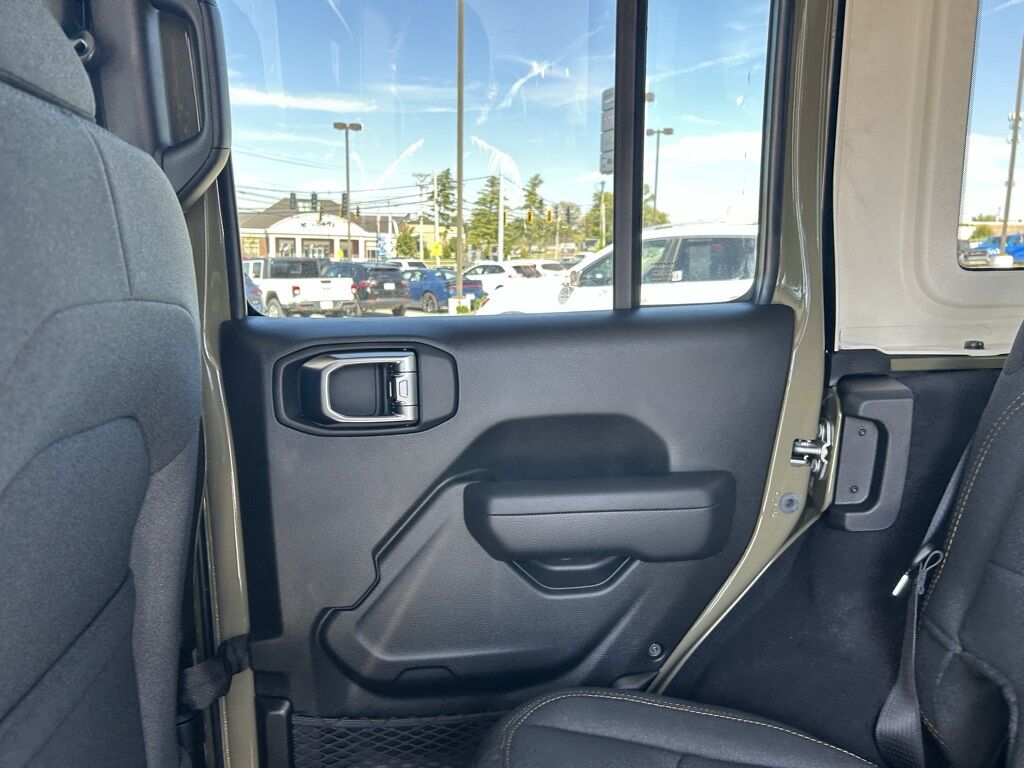2026 Jeep Wrangler Willys Crestwood KY