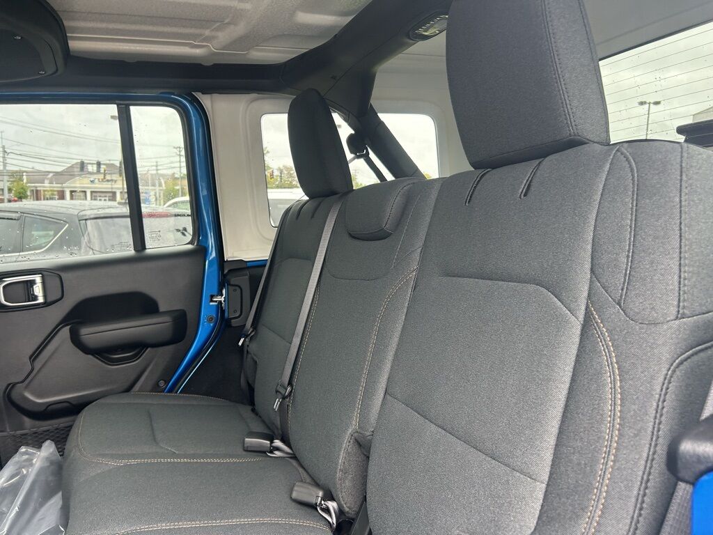 2026 Jeep Wrangler Willys Crestwood KY