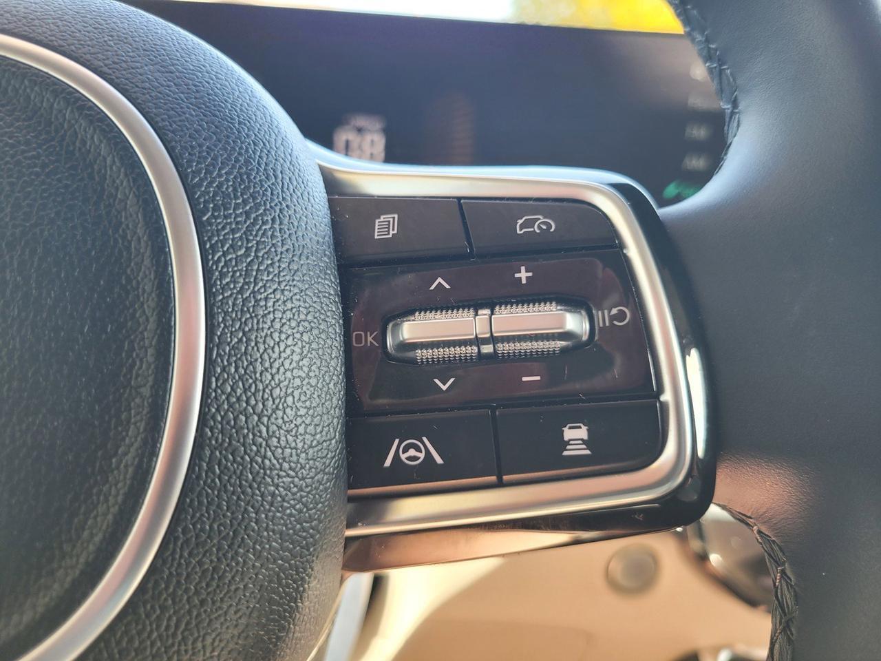 2026 KIA CARNIVAL EX Roseville CA