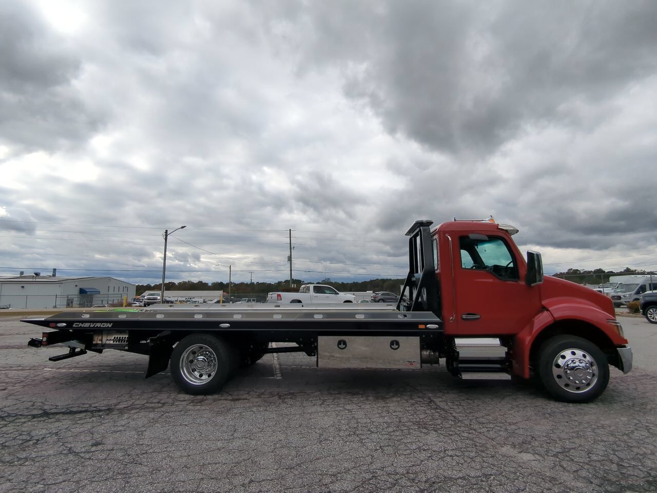 2026 Kenworth T-280 equipped with 21.5ft Chevron LCG Rollback Winder GA
